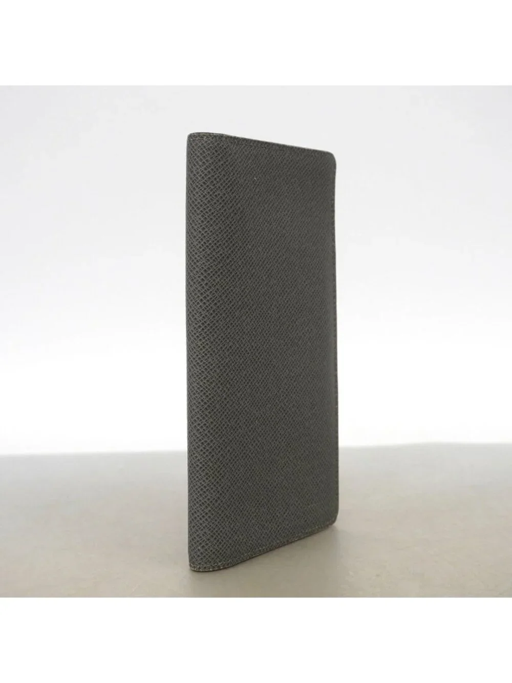 Louis Vuitton Wallet Taiga Portefeuille Long Glacier